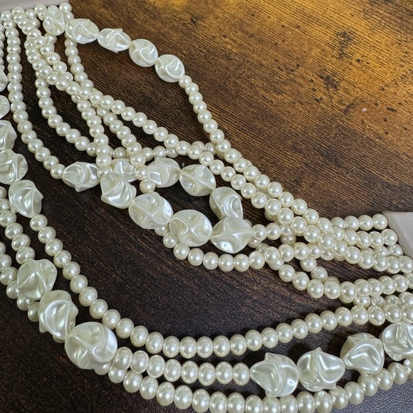 Fairchild Baldwin BELLA Necklace Baroque Pearl Leather Choker Collar 16 Inch - Picture 14 of 16